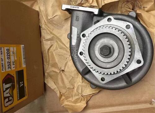 卡特彼勒C18柴油機水泵漏水故障怎么解決